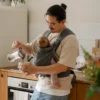 Babytrage Essential Grau