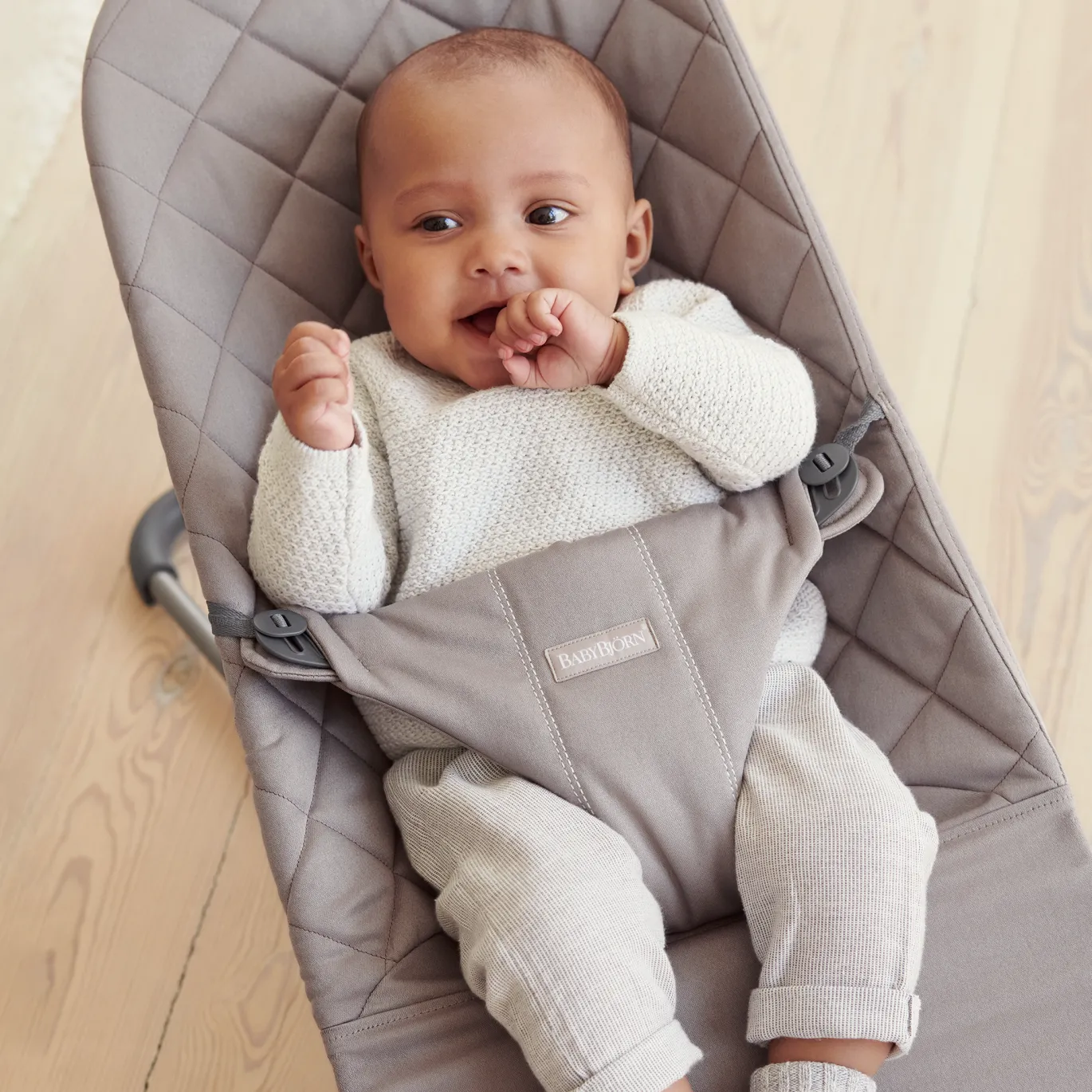Babywippe Bliss Sand Grey
