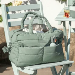Gesteppte Wickeltasche