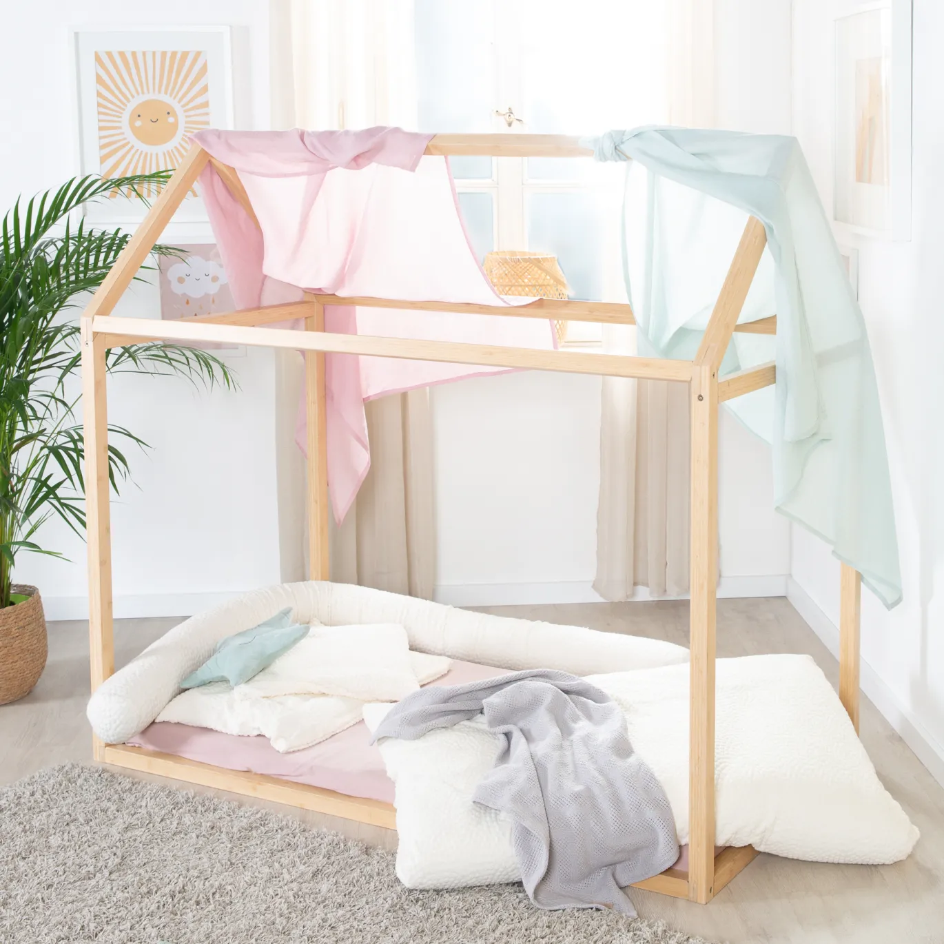 Hauslounge Montessori-Bett