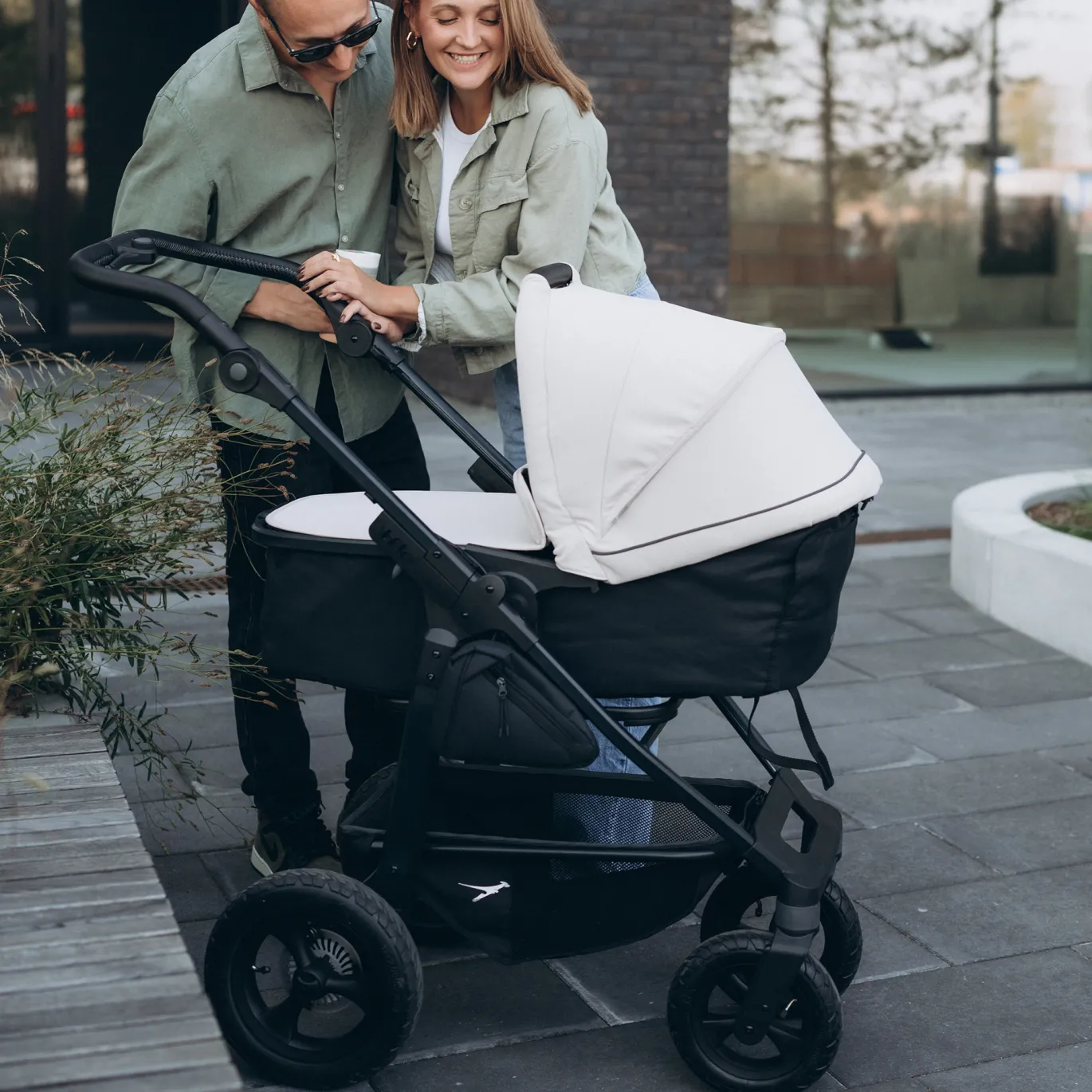2-in-1 Kinderwagen mono4 Sand