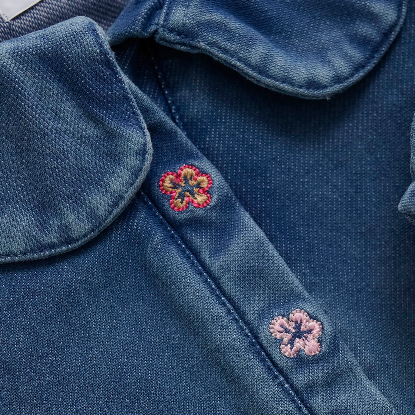 Jeans-Bluse Blümchen