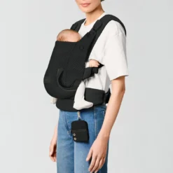 LAYA Babytrage Magic Black