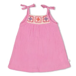 Musselin-Kleid mit Häkeldetail