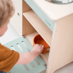 Spielküche aus FSC-zertifiziertem Holz