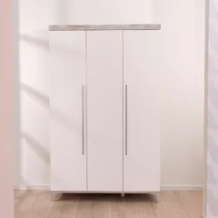 3-türiger Kleiderschrank Mathea