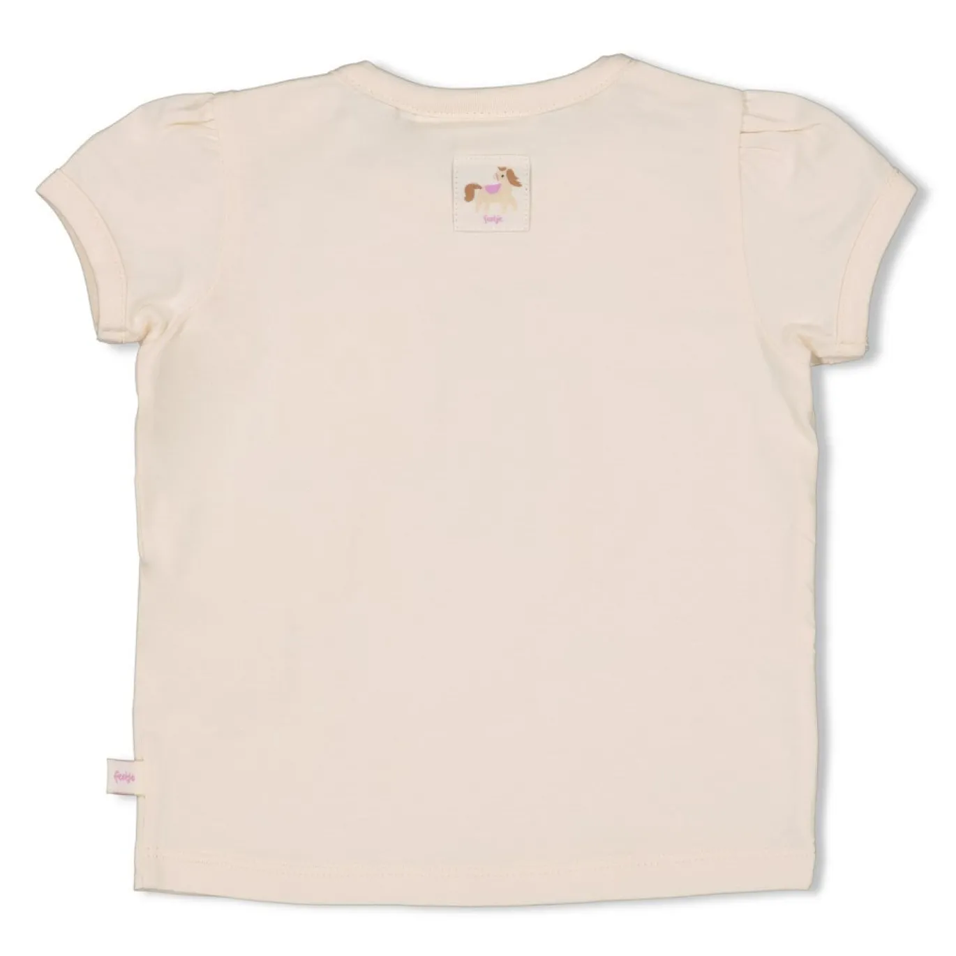 T-Shirt mit Häkeltasche